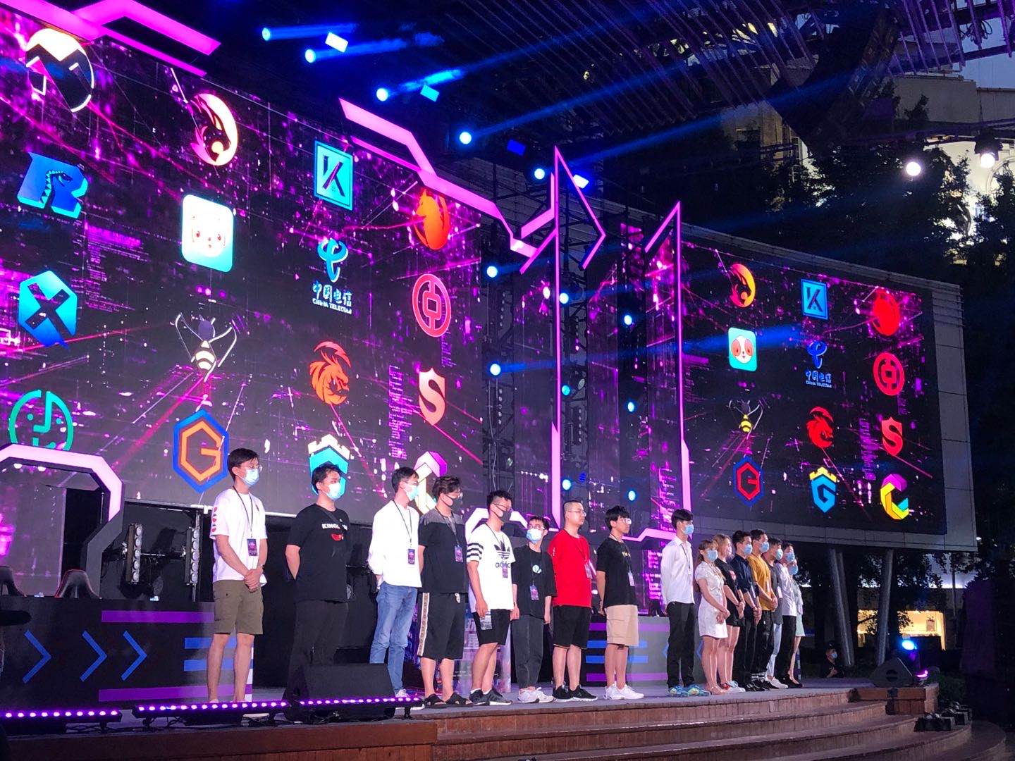 万欧强制买 万欧强制买