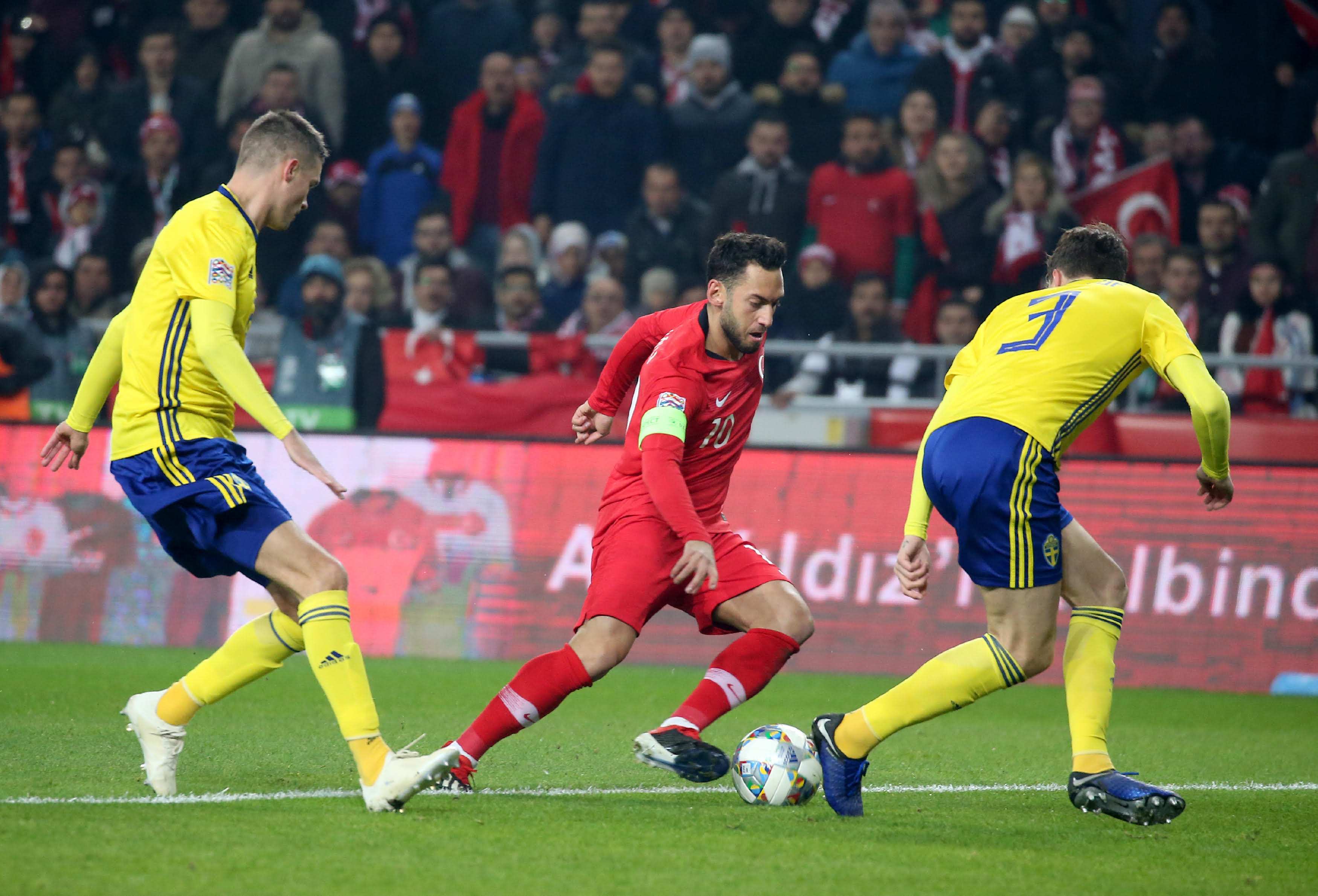 [天下足球]客场作战 曼联一球小胜富勒姆.