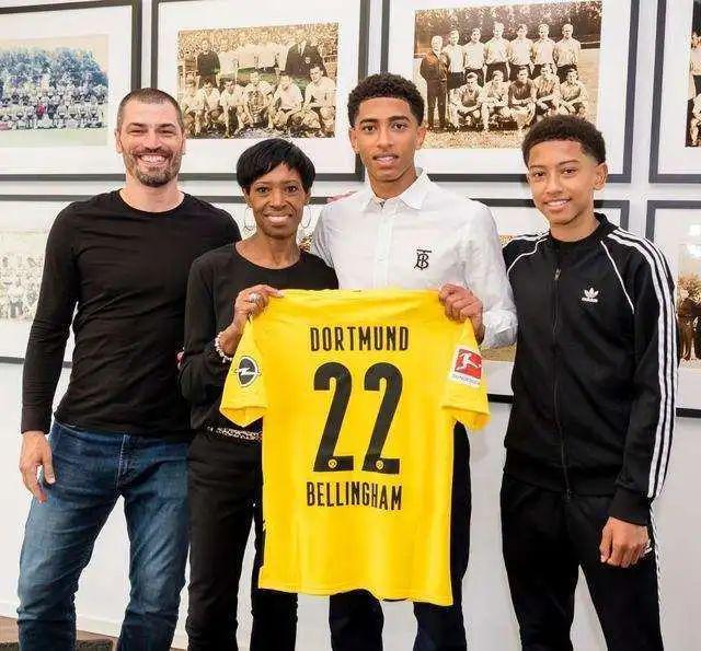 懂球译站 ｜ 论滕哈格的下课：一场从未建立信任的灾难