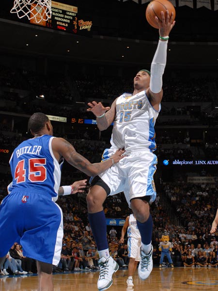 纽卡主帅埃迪-豪:伊萨克将无缘英超首轮比赛,这种情况将会继续