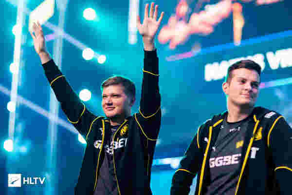 名场面!泰森生涯最残暴一战,对手为保命直接现场弃赛逃跑.