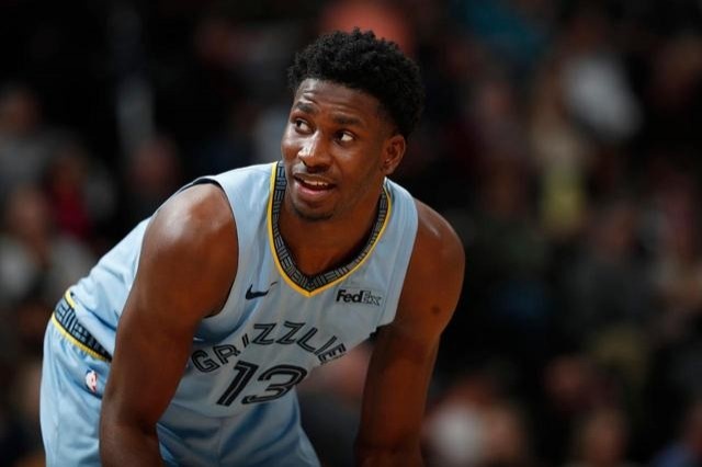 香港明星足球队亮相成都 助力大运会