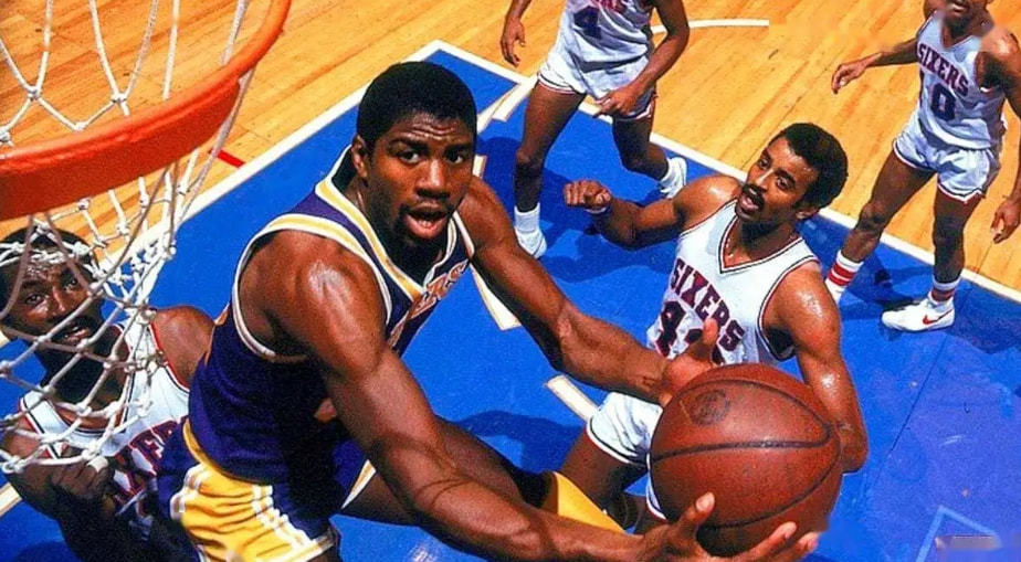 凭借稳定的 凭借稳定的