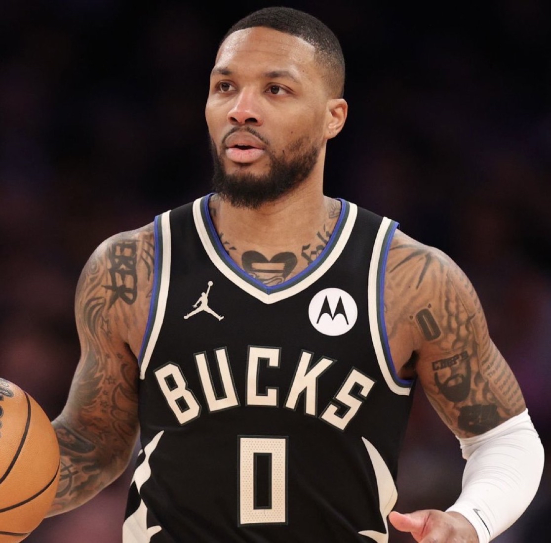 中路纵深牵 中路纵深牵